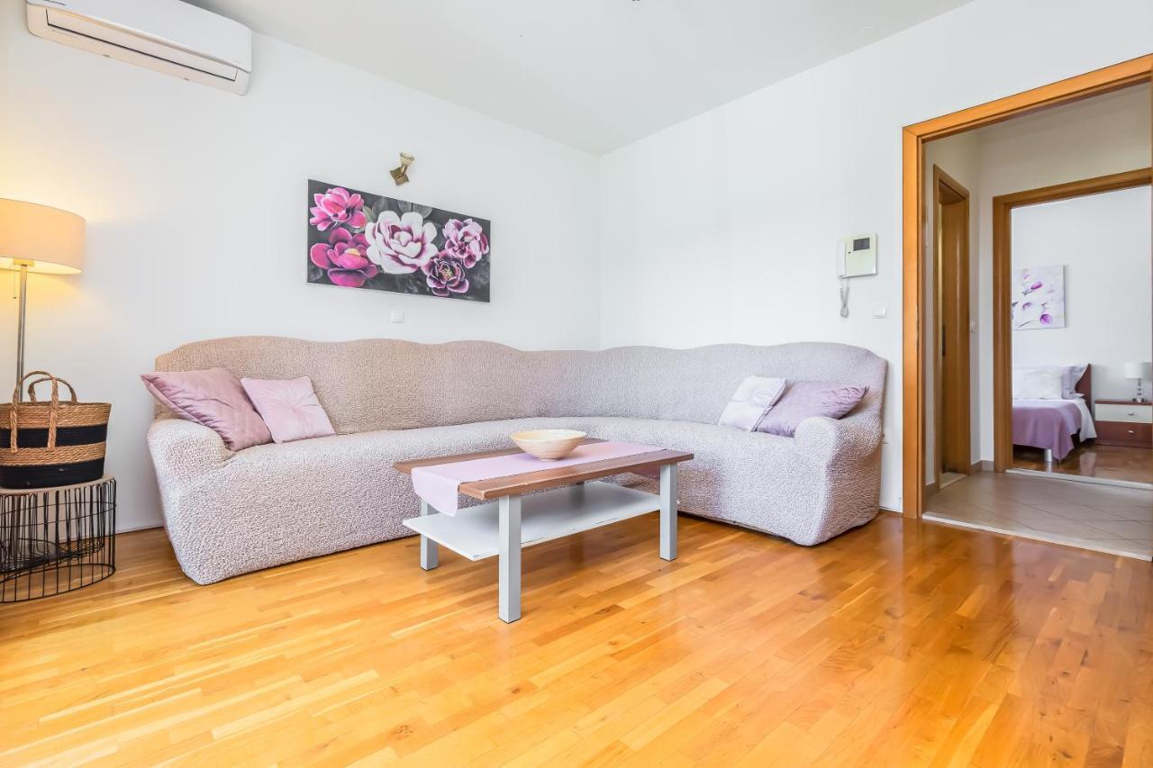 Indigo Apartment Makarska Exteriör bild