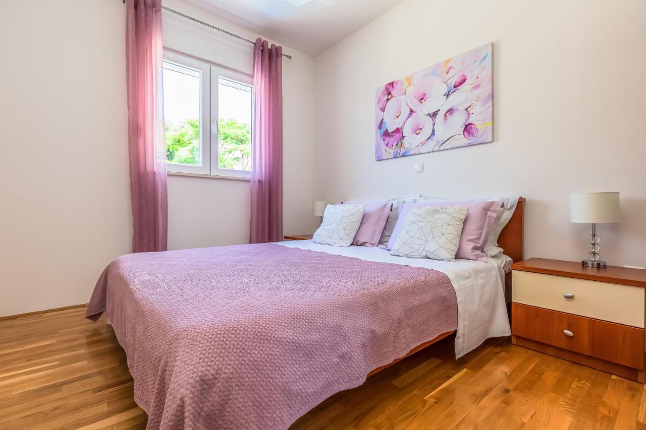 Indigo Apartment Makarska Exteriör bild